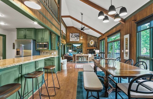 Big Canoe House | Mountain Laurel Lodge in Big Canoe with mountain views and game room!
