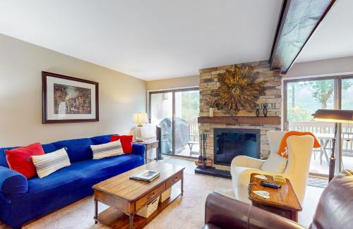 Sapphire Apartment | Mountain Lea Hideaway