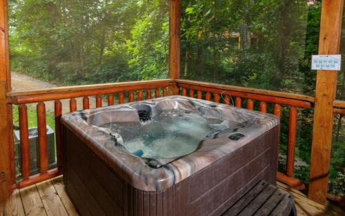Sevierville Villa | Mountain Life