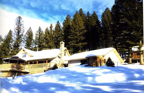 Bozeman House | Mountain Lodging For Winter Ski And Summer Activities