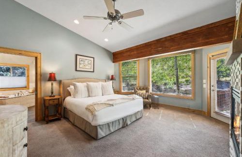 Summit Park House | Mountain Luxury, Sleeps 10, Private Hot Tub, 15 Min to Canyons, Ideal for Family Getaways!
