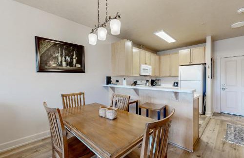 Kimball Junction Apartment | Mountain Majesty Hideaway