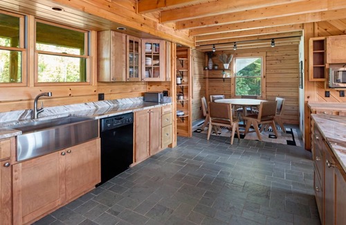 Morrisville House | Mountain Majesty: Timber Lodge with Stunning Views