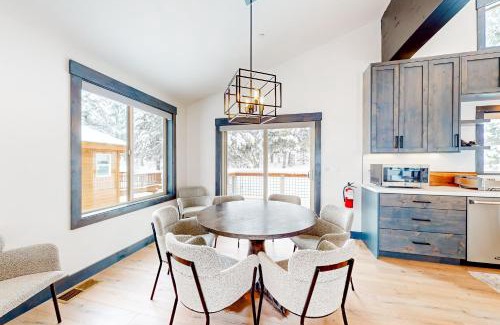 Truckee House | Mountain Majesty