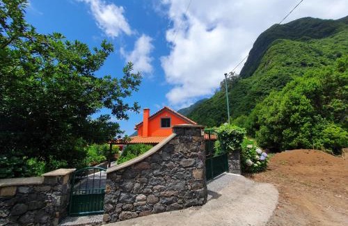 Sao Vicente Apartment | Mountain-Ocean-View Madeira