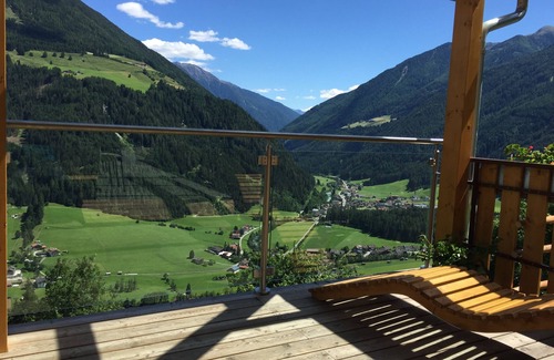 Valle Aurina Apartment | Mountain Panorama View Grosstahlhof APP. 60 sqm