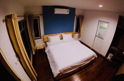 Bang Tao House | Mountain Resort Nurtorn 3.2 km to Bangtao Beach