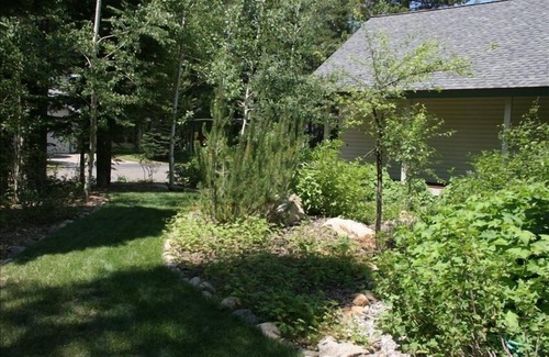 North Upper Truckee House | Mountain Retreat in Meyers. nPermit# 074522