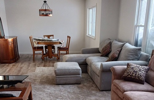 Foxpark House | Mountain retreat for the whole family or group.
