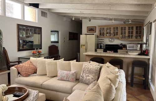 Palm Desert House | Mountain Retreat in Center of City, Spectacular View
