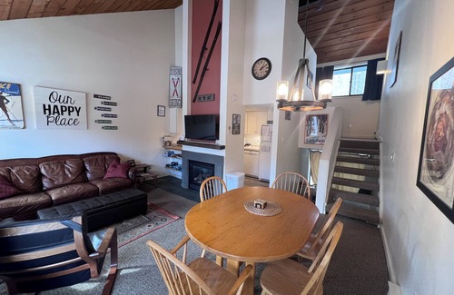 Lincoln House | Mountain Retreat Located Seconds from Loon Mt, Lincoln and White Mtns