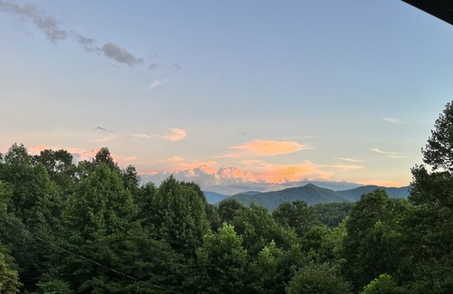 Sylva House | Mountain Retreat