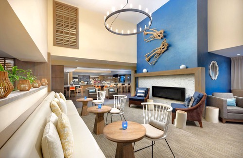 Calabasas Hotel | Mountain Scenery! Dog-friendly Property, Minutes to Calabasas Open Space Park