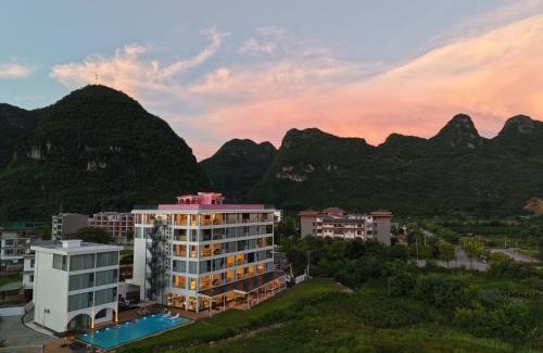 Liu Sanjie Scenic Area Hotel | Mountain Search Snow View Hotel (Yangshuo Water Ink Landscape Store)