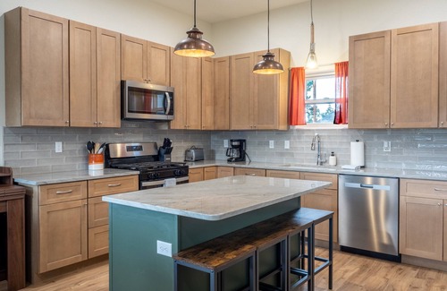 Florissant House | Mountain Serenity Retreat