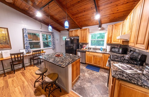 Penrose Cottage | Mountain Shadows - Cottage on Stream - Hot Tub - Grill - Gas Fireplace - Pets OK