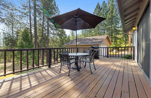 Groveland House | Mountain Springs Lodge