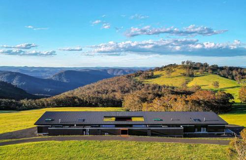 Bilpin House | Mountain Top Bilpin, Long House Isyd