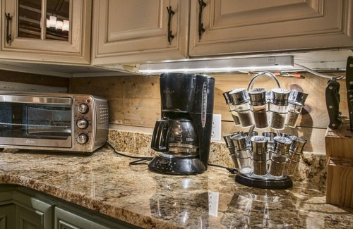 Lake Lure Cabin | Mountain Top Cabin in Lake Lure~Year Round Awesome Mountain/Sunset Views~Hot Tub