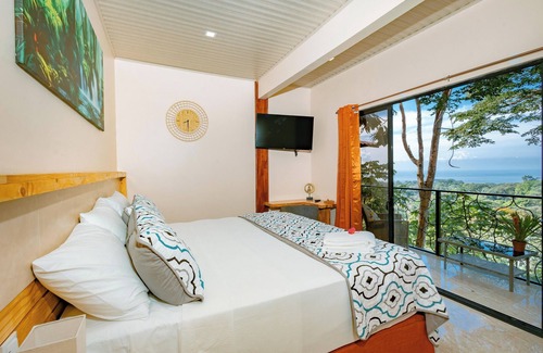Manuel Antonio Hotel | Mountain Top Park Hotel
