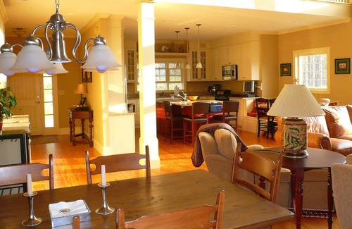 East Dorset House | Mountain top perfection! 6 Bdrms, 7 Baths; 360 Views, Luxurious!