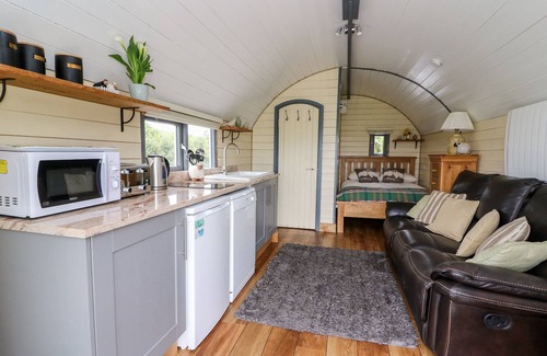 Rhayader Cottage | Mountain View