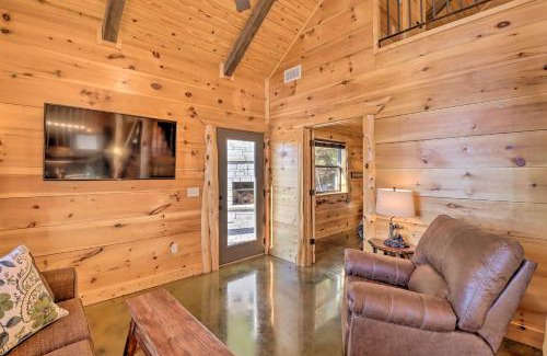 Mountain View House | Mountain View Hideaway with Outdoor Fireplace!