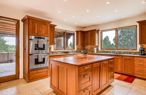 La Tierra House | Mountain view home with a rooftop hot tub, grill, fireplace, & office - dogs ok