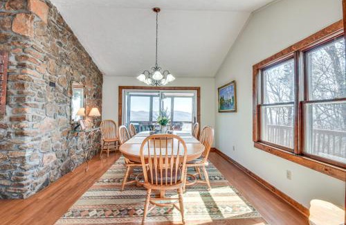 Dahlonega House | Mountain-View Home with Deck and Grill in Dahlonega