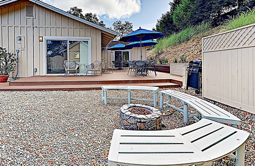 Los Gatos House | Mountain-view marvel with serene outdoor living space
