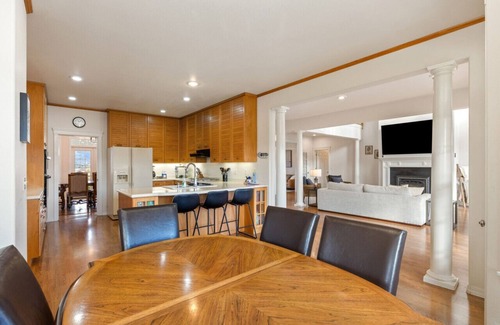 Corvallis House | Mountain View Ranch Home Minutes to town Amazing Views