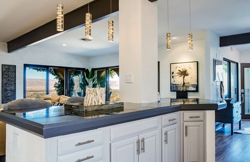 Palm Desert House | Mountain-view retreat with amazing views of Palm Desert city lights & pool