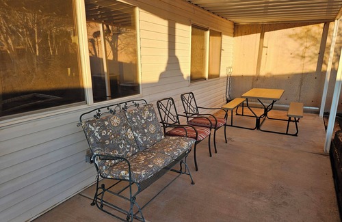 Hurricane House | Mountain View Retreat Near Zion, Sand Hollow