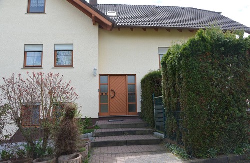 Kindsbach House | Mountain View Rooms in Kindsbach
