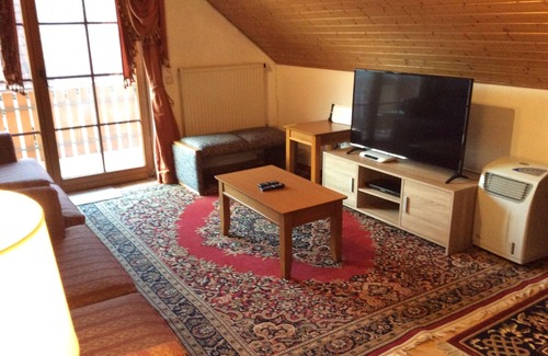 Kindsbach House | Mountain View Rooms in Kindsbach