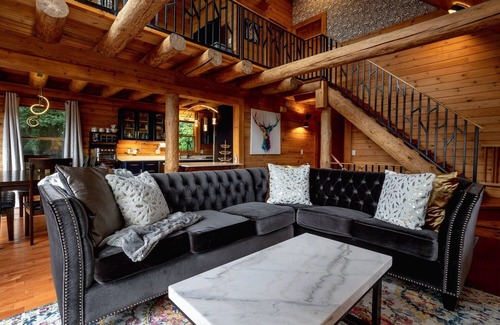 Weaverville House | Mountain View Sanctuary | Pet-Friendly Log Cabin with Long Range Views in Weaverville