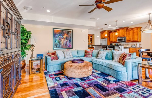 Canyon Links House | Mountain-view townhouse with hot tub, balcony, fireplace, grill, & media room