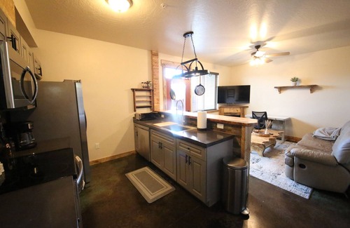 Missoula Apartment | Mountain View