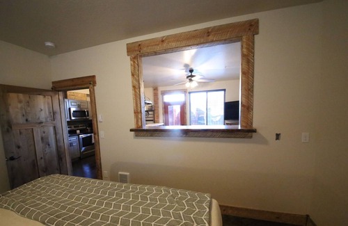 Missoula Apartment | Mountain View