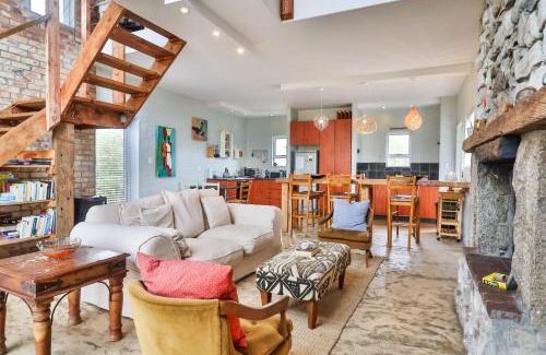 Betty's Bay House | Mountain View
