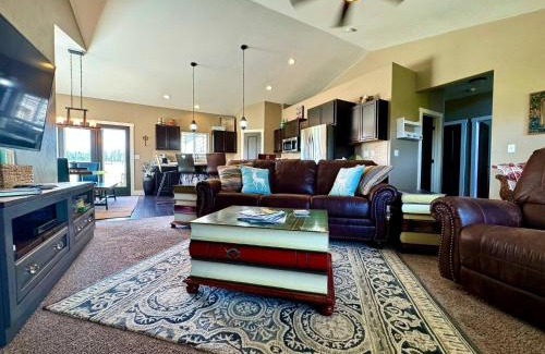 Columbia Falls House | Mountain Views - 20 min from Glacier