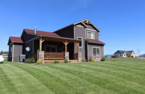 Columbia Falls House | Mountain Views - 20 min from Glacier