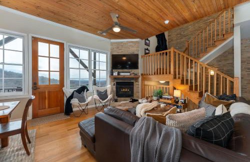 Wolf Laurel House | Mountain Views Hot Tub Foosball Dog Friendly