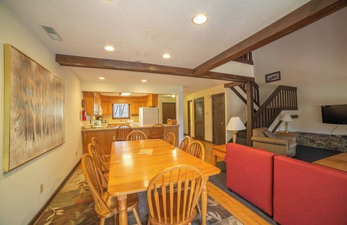 Massanutten House | Mountain Views, Resort Access, Full Kitchen!