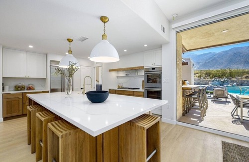 Chino Canyon House | Mountain Vista Sanctuary - Luxury Palm Springs!