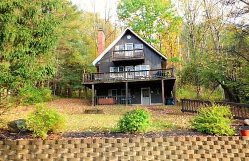 Ellicottville Ski Chalet | Mountain Watch 4 Bedroom Chalet by RedAwning