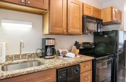 Pigeon Forge Villa | MountainLoft™ - 1 Bedroom Standard Villa
