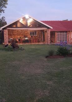 Hekpoort House | Mountains and More