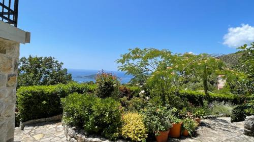 Budva Municipality Villa | Mountains Villa near Budva