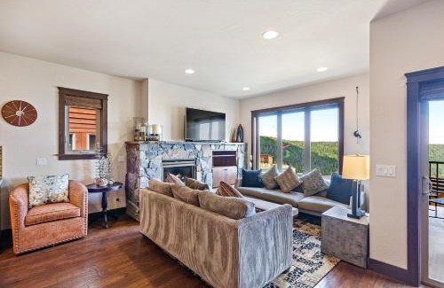 Sandpoint House | Mountainside Chalet